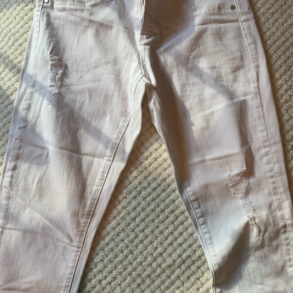 Jeans - Picture 2 of 4